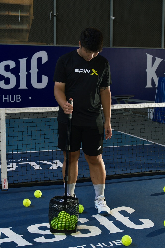 Cây Nhặt Bóng Pickleball/ Tennis Dạng Lưới SpinX Chính Hãng - Lưới Nhựa PE Bền Bỉ - Thanh Sắc - Cứng Cáp, Bền Bỉ